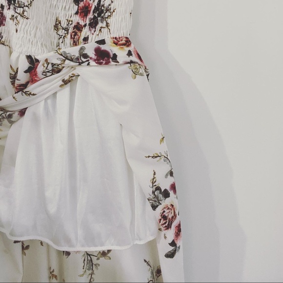 New Medium Rural Threads Dress - Picture 6 of 6